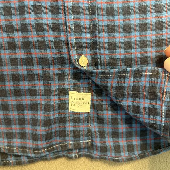 Frank & Eileen Luke Italian Flannel Button Up Shirt Size M Blue Plaid Cotton - Picture 4 of 9